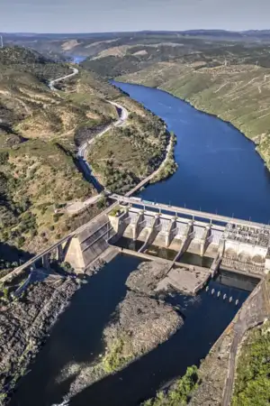 Movimento pelo Tejo alerta para poluição entre a barragem do Fratel e Barca da Amieira